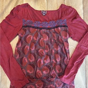 Anthropologie Language Los Angeles long sleeve top, size s